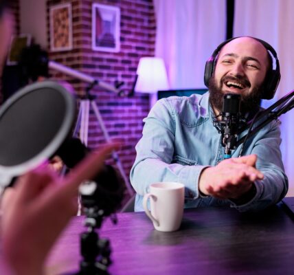 Can Men Really Make Money on OnlyFans?