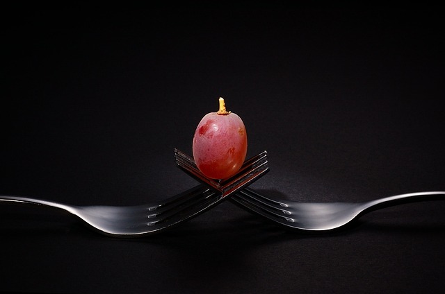 Why eat black grapes?