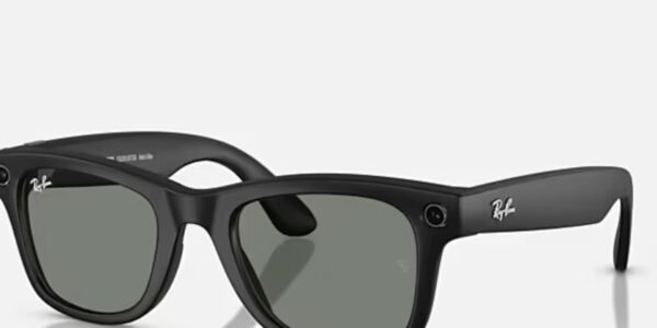Ray-Ban Meta Smart Glasses
